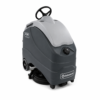 Fregadora industrial Nilfisk SC1500 REV con operador de pie